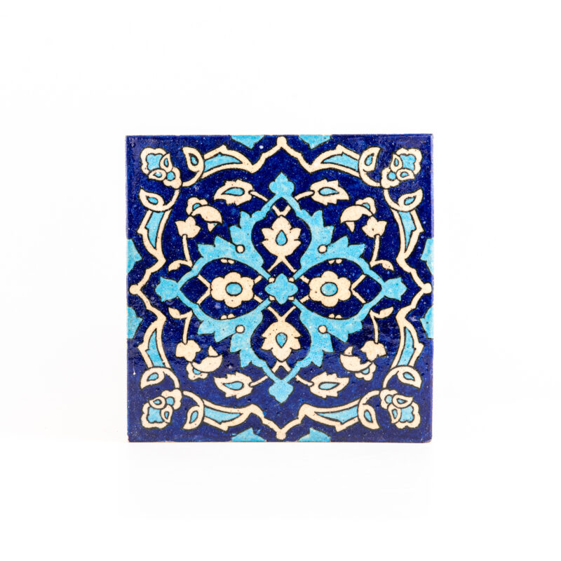 Square terracotta tile - Size: <b>18 cm</b> - Image 2